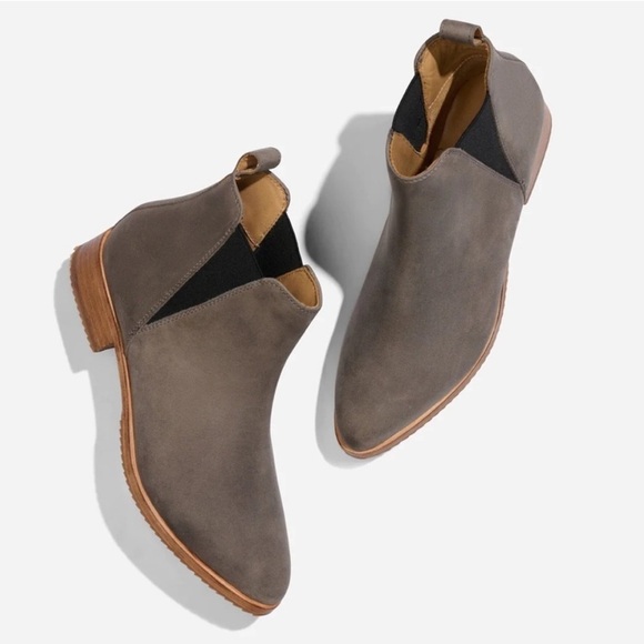 Nisolo Eva Everyday Chelsea Boot Taupe Size 6 - Picture 2 of 15